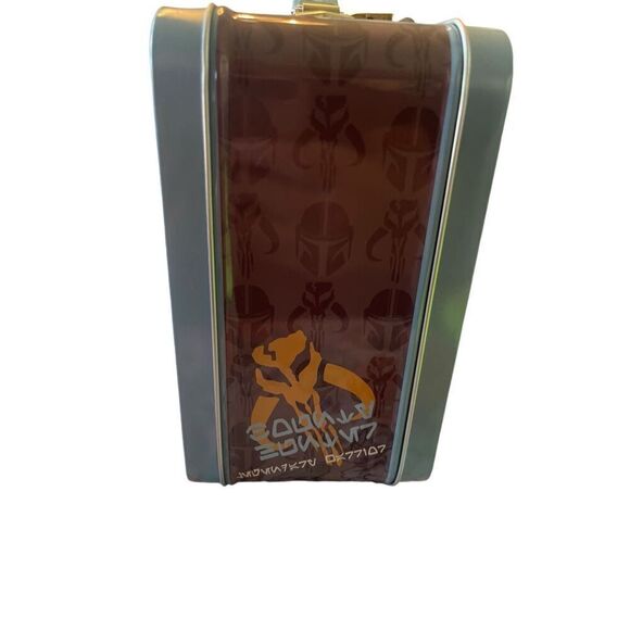 Funko Multicolor Star Wars The Mandalorian Metal Tin Lunchbox - Picture 5 of 13